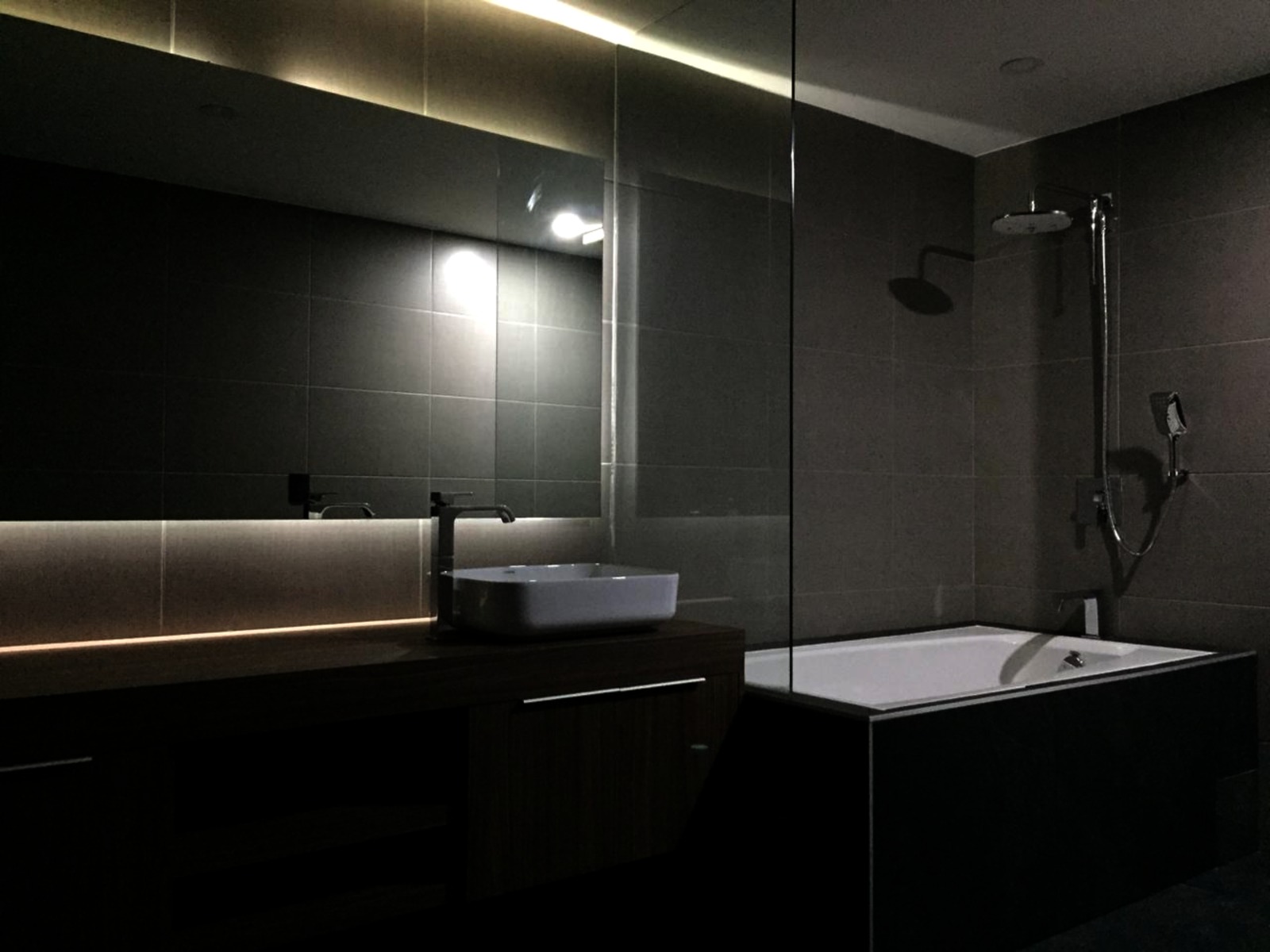 Baño principal · Departamento en Polanco, CDMX